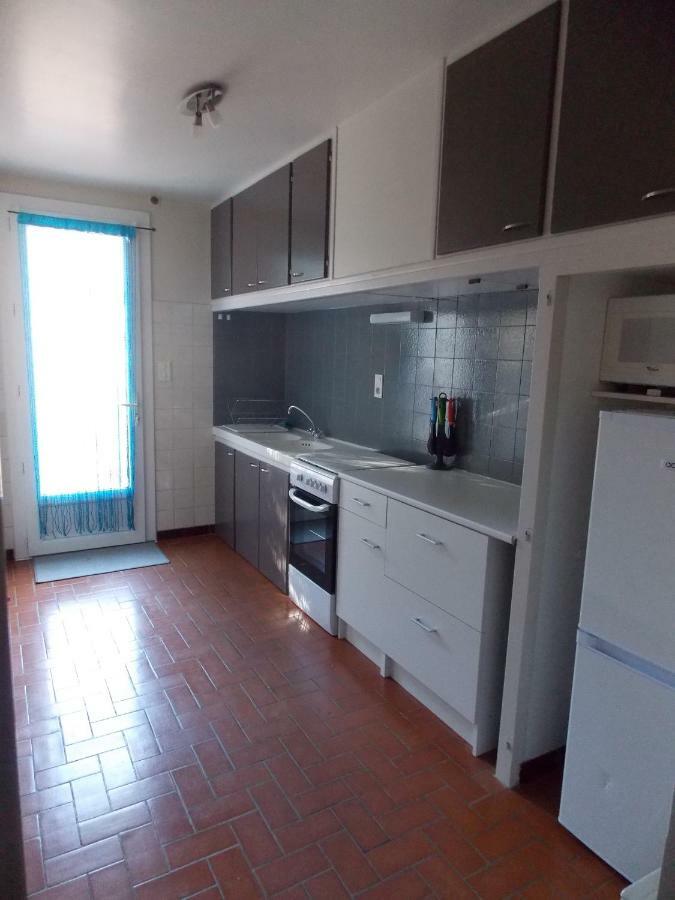 Location Saisonniere Lägenhet Coursan Exteriör bild